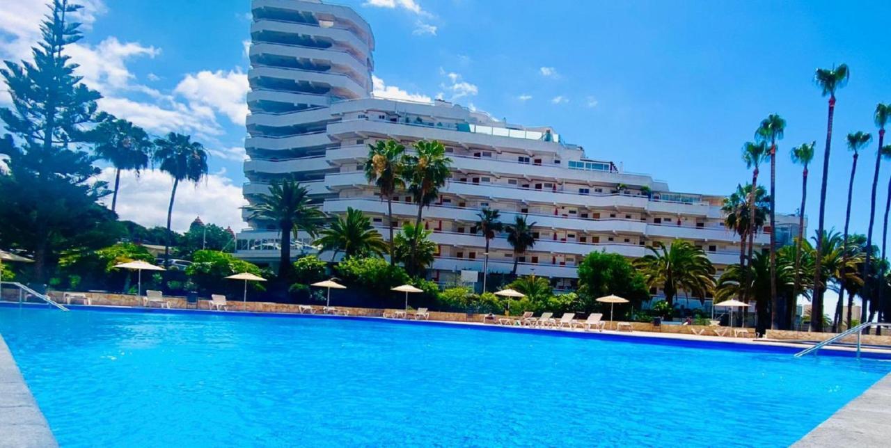 Summer Light In Playa De Las Americas Exterior photo